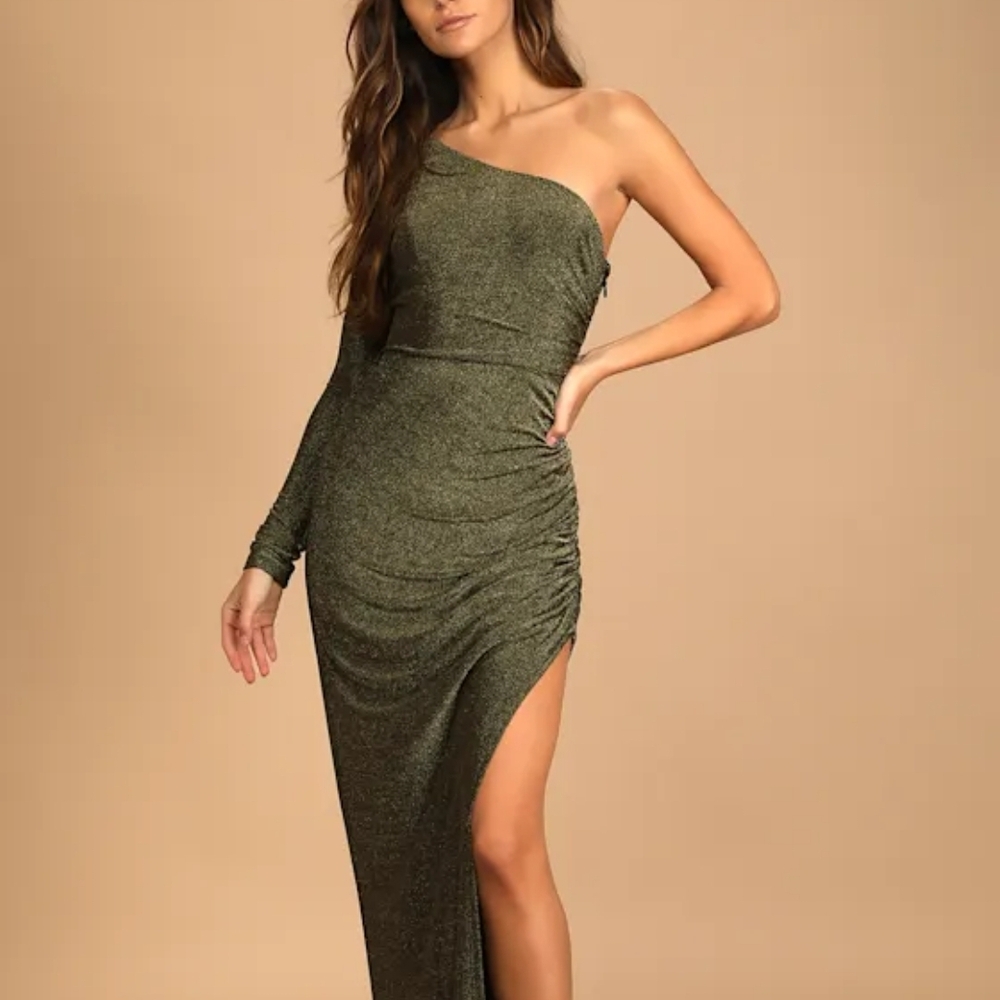Lulus Precious Prize Gold Metallic One-Shoulder Long Sleeve Maxi Dress